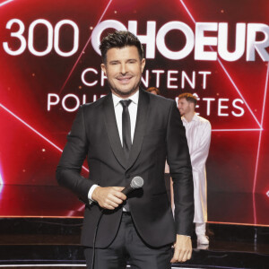 Exclusif - Vincent Niclo - Enregistrement de l'émission "300 Choeurs chantent pour les fêtes" à Paris. © Jack Tribeca / Bestimage