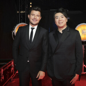 Exclusif - Vincent Niclo, Lang-Lang - Backstage - Enregistrement de l'émission "300 Choeurs chantent pour les fêtes" à Paris, diffusée le 23 décembre sur France 3 © Jack Tribeca / Bestimage