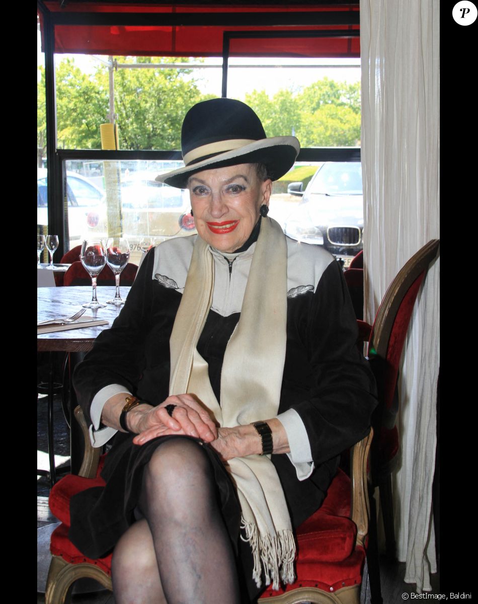 Exclusif - Geneviève de Fontenay - Déjeuner à la brasserie Les Fontaines à Paris. © Baldini / Bestimage