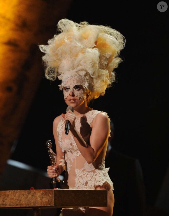 Lady Gaga a reçu trois prix lors des Brit Awards, à Londres, le 16 février 2010 !