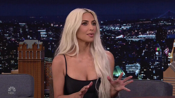 Kim Kardashian sur le plateau de l'émission "The Tonight Show Starring Jimmy Fallon" à New York, le 21 juin 2022. 