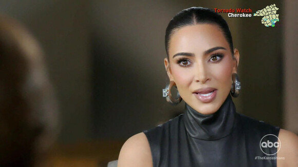 Kim Kardashian sur le plateau de l'émission "ABC Prime Time Special" à Los Angeles, le 6 avril 2022. 