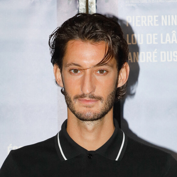 Pierre Niney - Avant-première du film "Boîte noire" à l'UGC Ciné Cité les Halles à Paris, France, le 06 septembre 2021. © Christophe Clovis / Bestimage  Premiere of the film "Boîte noire" at the UGC Ciné Cité Les Halles in Paris on september 6th 2021 