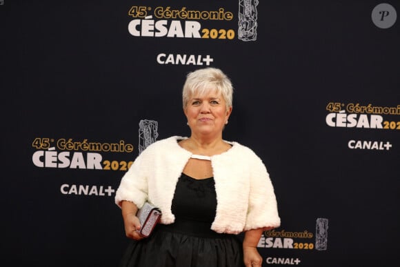 Mimie Mathy - Tournage de la série " Dix Pour Cent " lors de la 45ème cérémonie des César à la salle Pleyel à Paris. © Dominique Jacovides/Olivier Borde/Bestimage