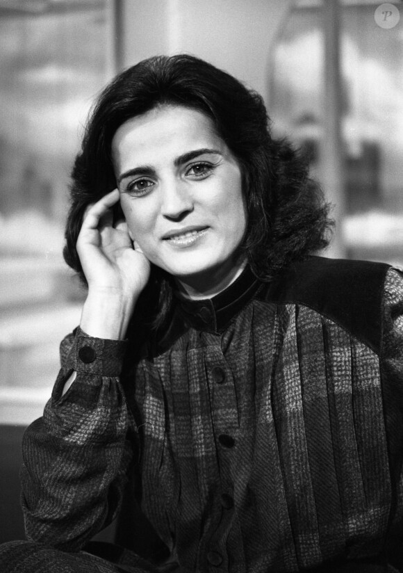 Linda de Suza - Célébrités sur le plateau de l'émission "Midi", première émission de Danièle Gilbert. Octobre 1979  
