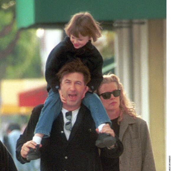 Kim Basinger et Alec Baldwin avec leur fille Ireland à Los Angeles.
