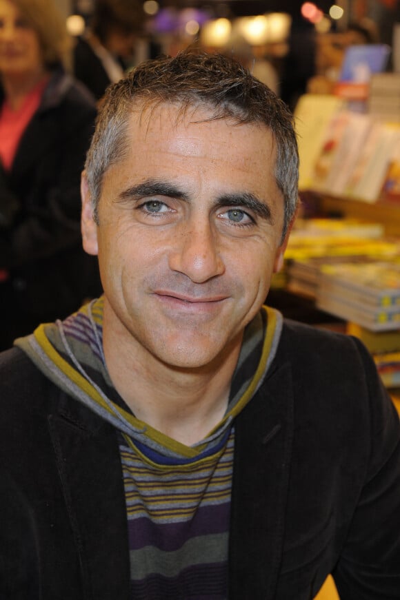 Laurent Jalabert au salon du livre en 2010 à la porte de Versailles à Paris