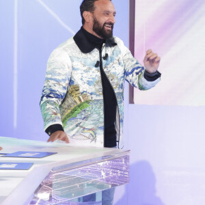 Exclusif - Cyril Hanouna - Sur le plateau de l'émission TPMP (Touche Pas à Mon Poste) présentée en direct par C.Hanouna et diffusée sur C8 - Paris le 06/10/2022 - © Jack Tribeca / Bestimage