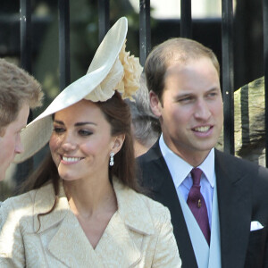 Le prince Harry, le prince William et Kate Middleton - Mariage de Mike Tindall et de Zara Phillips à Edimbourg le 30 juillet 2011.