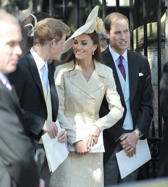 Le prince Harry, le prince William et Kate Middleton - Mariage de Mike Tindall et de Zara Phillips à Edimbourg le 30 juillet 2011.