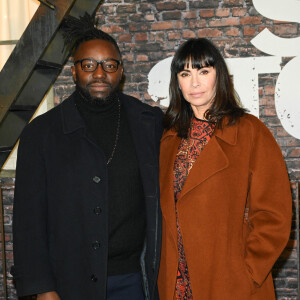 Mathilda May et son compagnon Sly Johnson - Avant-première du film "West Side Story" réalisé par S. Spielberg au Grand Rex à Paris le 2 décembre 2021. © Coadic Guirec/Bestimage