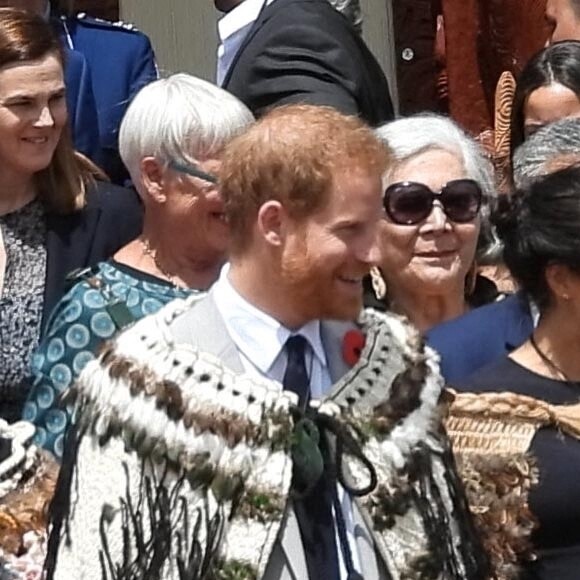 Le prince Harry, duc de Sussex, Meghan Markle, duchesse de Sussex (enceinte) lors d'une visite du site Te Papaiouru Marae à Rotorua, Nouvelle Zélande le 31 octobre 2018. 