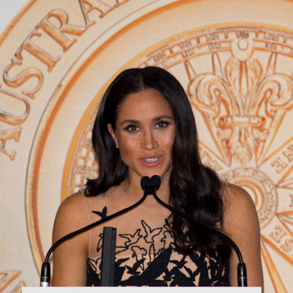 Meghan Markle, duchesse de Sussex lors du gala 2018 de l'Australian Geographic Society à Sydney le 26 octobre 2018. 