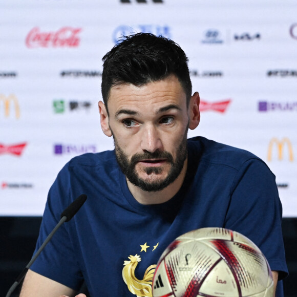 Hugo Lloris, capitaine de l'équipe de France - Conférence de presse du séléctionneur et du capitaine de l'équipe de France avant la finale France / Argentine lors de la Coupe du Monde de football FIFA Qatar 2022 à Doha le 17 décembre 2022. © Philippe Perusseau / Bestimage