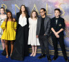 Angelina Jolie et ses enfants : Shiloh, Zahara, Vivienne, Knox et Maddox au photocall de la projection du film Eternals (Les Eternels) au BFI Imax à Londres le 27 octobre 2021. 