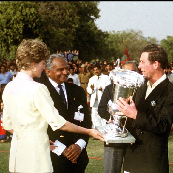 Le Prince Charles et Lady Diana en Inde en 1992.