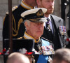 Le roi Charles III d'Angleterre, le prince Harry, duc de Sussex - Sorties du service funéraire à l'Abbaye de Westminster pour les funérailles d'Etat de la reine Elizabeth II d'Angleterre.