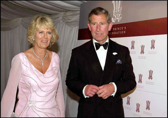 Prince Charles et Camilla Parker-Bowles au Gala de la Fondation du prince à Londres en 2000. 