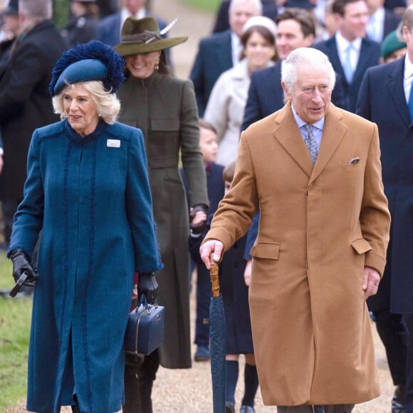 Le roi Charles III d'Angleterre et Camilla Parker Bowles, reine consort d'Angleterre - La famille royale d'Angleterre assiste au service religieux de Noël à l'église St Mary Magdalene à Sandringham, Norfolk, Royaume Uni, le 25 décembre 2022. 