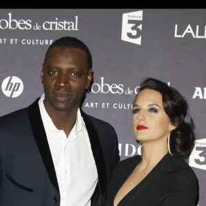 OMAR SY ET SA FEMME HELENE REMISE DES GLOBES CRISTAL 2012 AU LIDO A PARIS EN FRANCE LE 6 FEVRIER 2012  GLOBES DE CRISTAL 2012 AT LIDO IN PARIS, FRANCE, ON FEBRUARY 6TH 2012. 