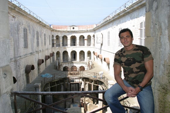 Olivier Minne - Archive - Fort Boyard le 16 avril 2003. © Frédéric Piau/Bestimage