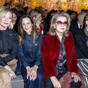 Kirsten Dunst, Camille Cottin, Catherine Deneuve et Elizabeth Debicki - Front Row au défilé de mode Haute-Couture Christian Dior au musée Rodin lors de la Fashion Week Printemps-été 2023 de Paris, France, le 23 janvier 2023. © Olivier Borde/Bestimage 