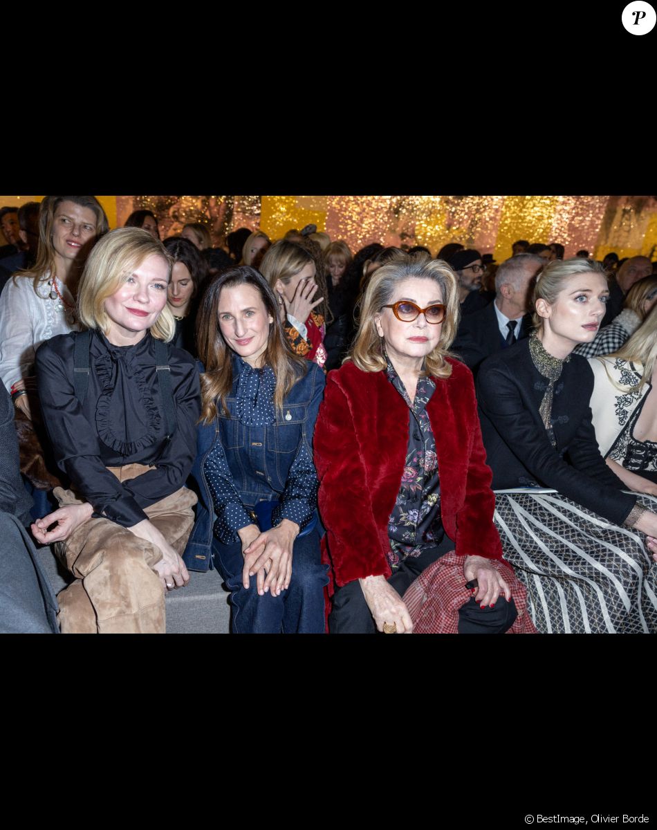 Kirsten Dunst, Camille Cottin, Catherine Deneuve et Elizabeth Debicki - Front Row au défilé de mode Haute-Couture Christian Dior au musée Rodin lors de la Fashion Week Printemps-été 2023 de Paris, France, le 23 janvier 2023. © Olivier Borde/Bestimage