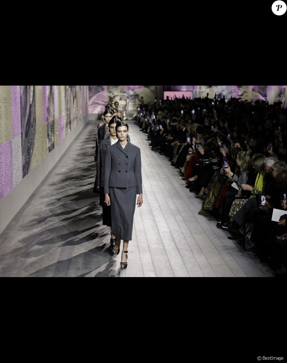 Défilé de mode Haute-Couture Christian Dior au Musée Rodin lors de la Fashion Week Printemps-été 2023 de Paris, le 23 janvier 2023.