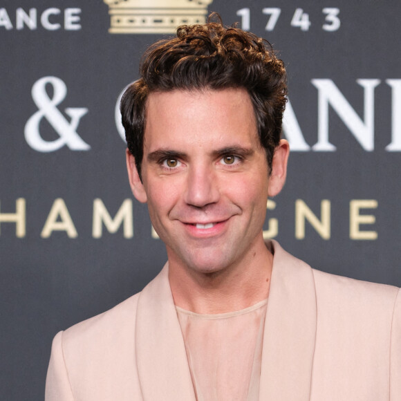 Mika - Personnalités à la soirée "Moët & Chandon" au palais Cibeles à Madrid. Le 30 novembre 2022