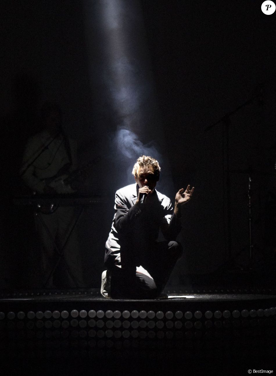 Mika en concert à Vérone, le 19 septembre 2022.   