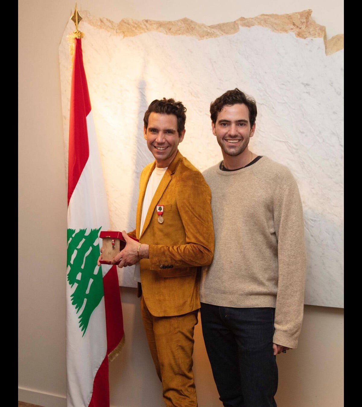Photo : Mika : Son frère Fortuné est canon et marié au beau Fabrizio ...