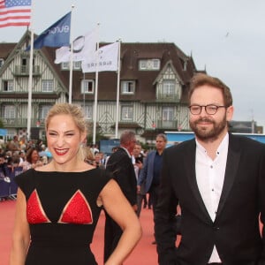 Marilou Berry (dans une robe Jean Paul Gaultier) et Arnaud Schneider lors de la projection du film 'War dogs'' lors de la cérémonie de clôture du 42ème Festival du cinéma Américain de Deauville, à Deauville, France, le 10 septembre 2016. © Denis Guignebourg/Bestimage