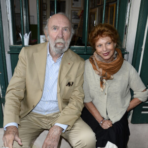 Jean-Pierre Marielle et sa femme Agathe Natanson - 19ème édition de "La Forêt des livres" à Chanceaux-près-Loches, le 31 août 2014. 