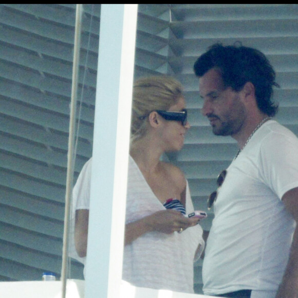 Exclusif - Shakira et Antonio de la Rúa en voyage à Barcelone en 2010