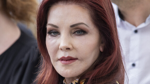 "Protéger mes petits-enfants" : Priscilla Presley prête à mettre fin à la guerre pour l'héritage ? Cette main tendue...