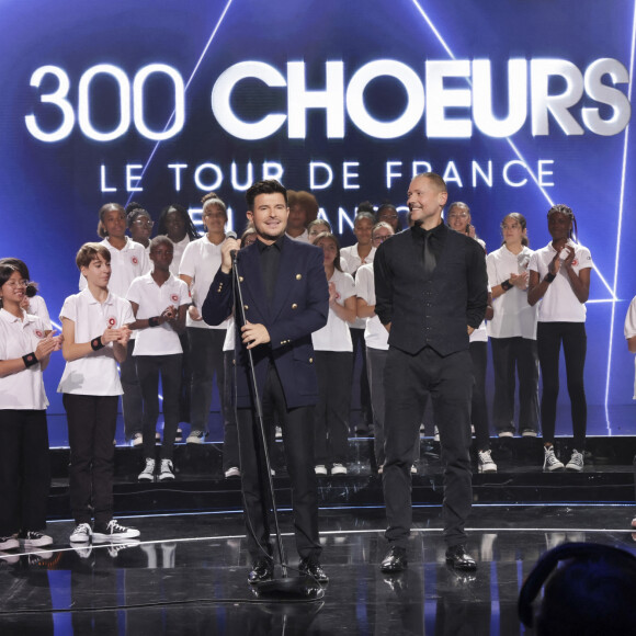 Exclusif - Vincent Niclo, Manau (Martial) - Enregistrement de l'émission "300 Choeurs : Le tour de France en chansons" à Paris, diffusée le 3 février 2023 à 21h10 sur France 3 © Jack Tribeca / Bestimage