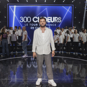 Exclusif - Claudio Capéo - Enregistrement de l'émission "300 Choeurs : Le tour de France en chansons" à Paris, diffusée le 3 février 2023 à 21h10 sur France 3 © Jack Tribeca / Bestimage