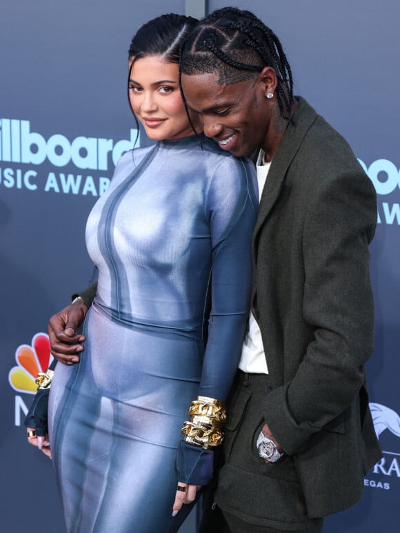 Kylie Jenner et Travis Scott lors du Billboard Music Awards le 15 mai 2022, à Las-Vegas.