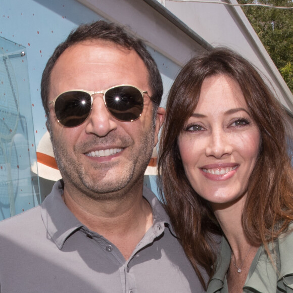 Arthur et sa compagne Mareva Galanter au village lors de la finale homme des internationaux de France de Roland Garros à Paris, le 11 juin 2017. © Dominique Jacovides - Cyril Moreau/ Bestimage.