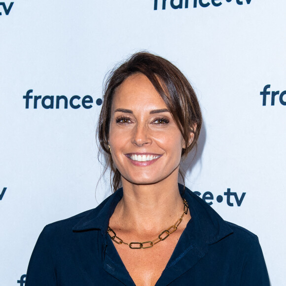 Julia Vignali lors du photocall dans le cadre de la conférence de presse de France Télévisions au Pavillon Gabriel à Paris, France, le 24 août 2021. © Pierre Perusseau/Bestimage 