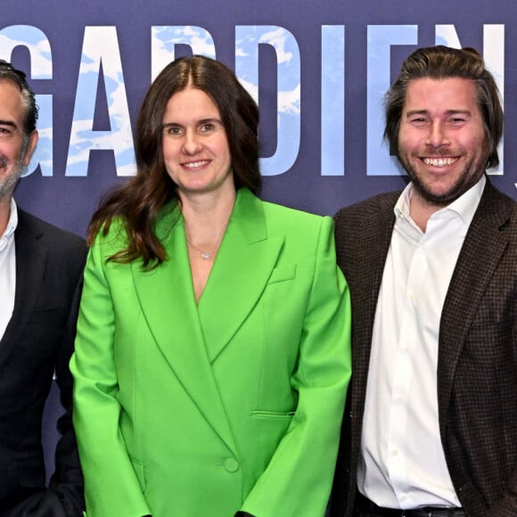 Jean Dujardin, Emilie Pastor et Julien Seul, l'un des producteurs du film, durant l'avant première mondiale au Grimaldi Forum à Monaco, le 9 février 2023, du film "Les gardiennes de la planète" réalisé par Jean-Albert Lièvre et raconté par J.Dujardin. © Bruno Bebert / Bestimage