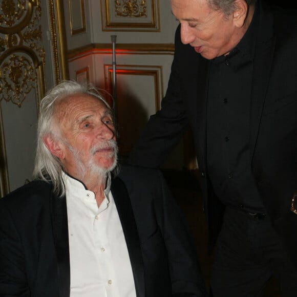 Exclusif - Pierre Richard et Michel Drucker - Soirée naturopathie à l'hôtel Le Marois à l'occasion de la sortie du livre "Guide de naturopathie" de D. Passuti à Paris le 7 décembre 2021. © JLPPA/Bestimage