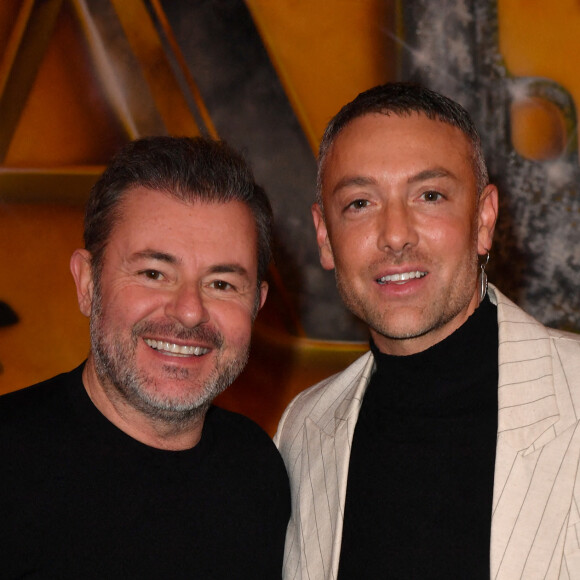 Exclusif - Jérôme Anthony et Maxime Dereymez à la générale de la comédie musicale "Al Capone" aux Folies Bergère à Paris le 9 février 2023. © Veeren / B. Rindoff / Bestimage 
