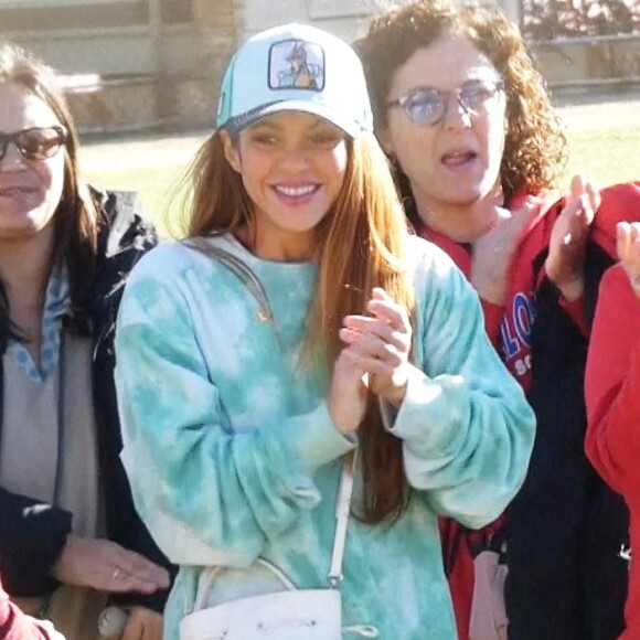 Gerard Pique et son ex-femme Shakira se croisent et s'ignorent totalement lors d'un match de baseball de leur fils Milan à Barcelone. Barcelone, le 19 novembre 2022.