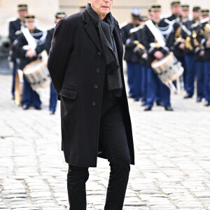 Fabrice Luchini - Cérémonie d'hommage national à l'Hôtel national des Invalides en hommage à Michel Bouquet décédé le 13 avril 2022. Paris le 27 avril 2022. Michel Bouquet a été inhumé dans la plus stricte intimité le 15/04/2022 à Étais-la Sauvin dans l'Yonne. © David Nivière / Pool / Bestimage 