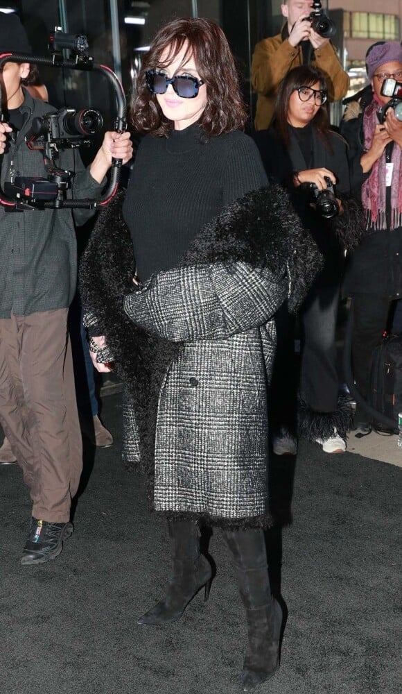 Isabelle Adjani - Arrivées des célébrités au défilé de mode prêt-à-porter automne-hiver "Michael Kors" lors de la fashion week de New York