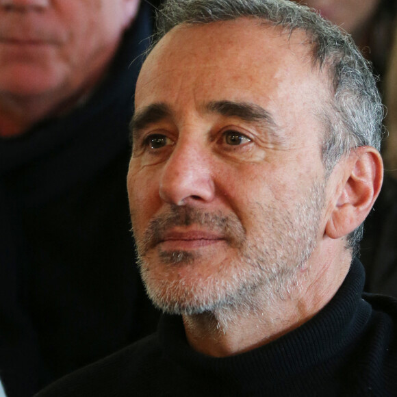 Elie Semoun - Les célébrités rendent un dernier hommage au comédien, dramaturge et metteur en scène français Roger Louret en la salle du Magre à Monclar, France, le 30 janvier 2023. © Patrick Bernard/Bestimage