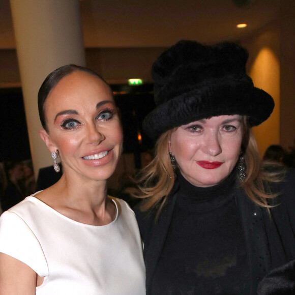 Catherine Jacob, par exemple, était très chic, tout comme l'acteur Martin Lamotte et sa femme Sophie. 
Exclusif - Alexandra Cardinale et Catherine Jacob lors de la soirée de Gala "Rodin - Ballet Julien Lestel", produit par "Alexandra Cardinale Opera Ballet Production" à la salle Pleyel à Paris, France, le 9 Février 2023. © Bertrand Rindoff / Veeren / Bestimage 