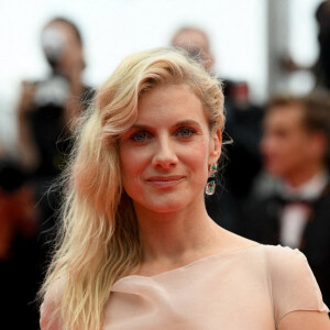 Mélanie Laurent - Montée des marches du film " Les Amandiers " lors du 75ème Festival International du Film de Cannes. Le 22 mai 2022 © Rachid Bellak / Bestimage