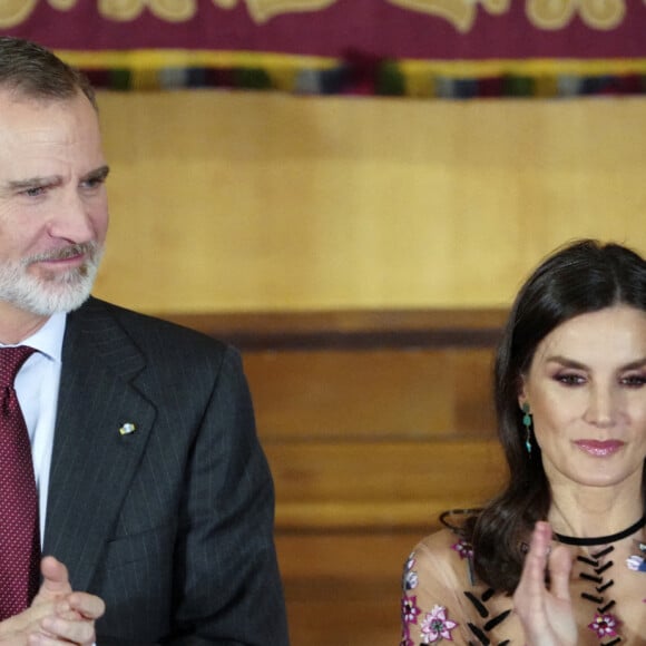 Le roi Felipe VI et la reine Letizia d'Espagne lors de la cérémonie des "2021 National Culture Awards" à Saragosse. Le 20 février 2023 